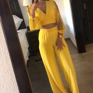 FASHIONA NOVA 2 piece SIZE SMALL